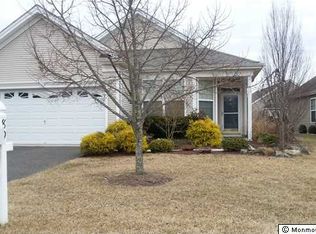 89 Huntington Dr, Jackson, NJ 08527