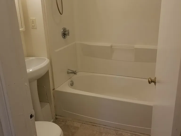 63 Washington Ave #9 — Photo 3