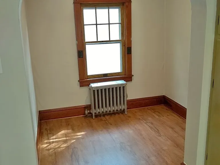 514 Broadway — Photo 9