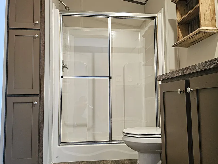 Dogwood MHP — Photo 11