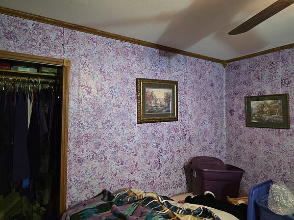 5th image of 17053 Lorenz Ave