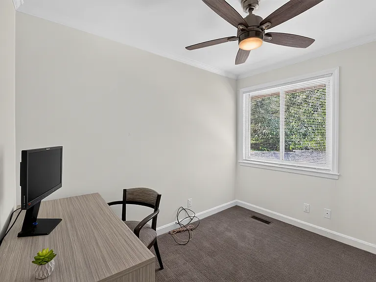 500 Emerald Pond Ln — Photo 21
