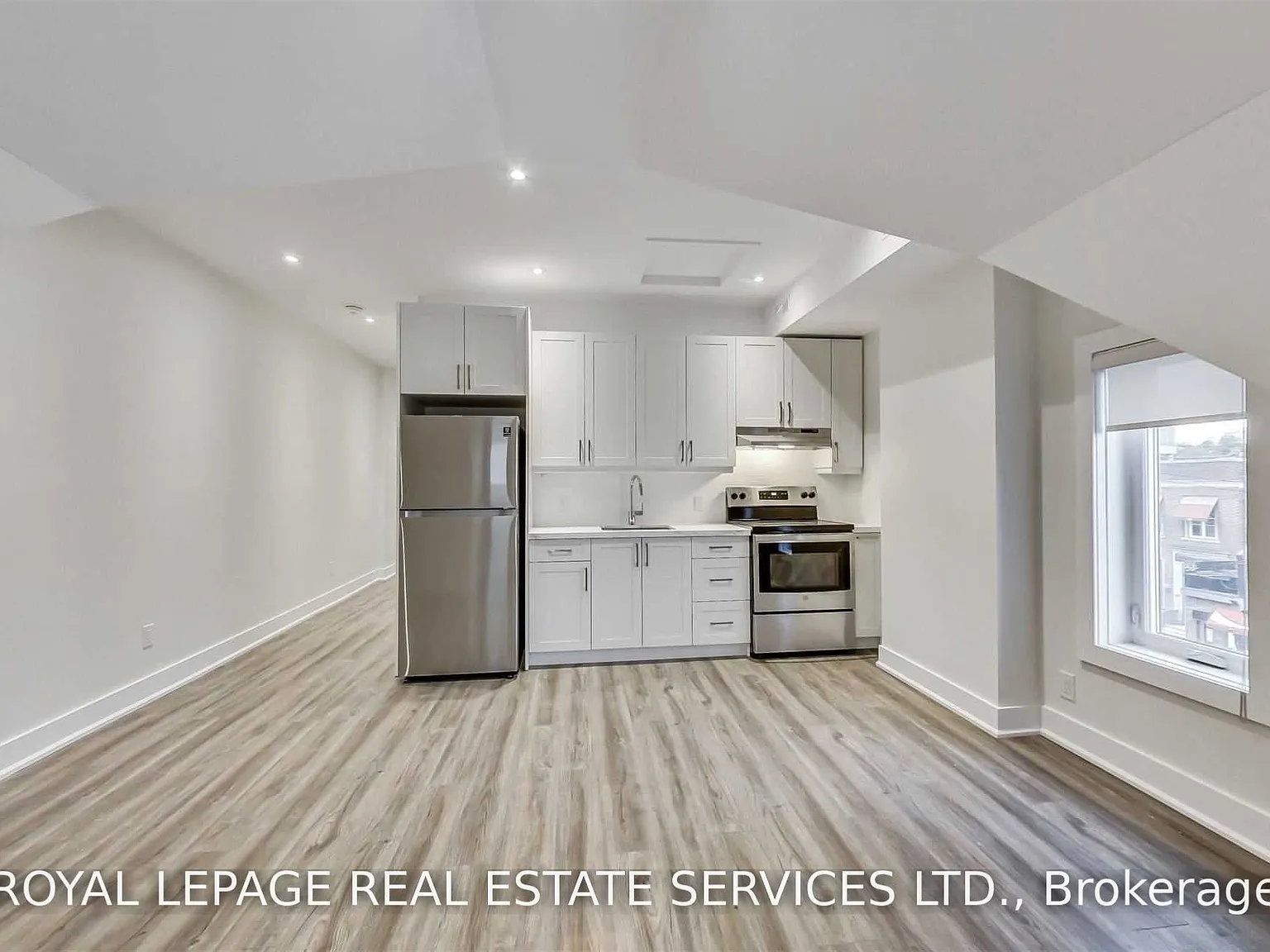 1 bed, $2,600 — Photo 3