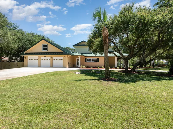 210 Holman Rd, Cape Canaveral, FL 32920