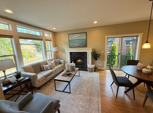 8230B 17th Ave NE, Seattle, WA 98115