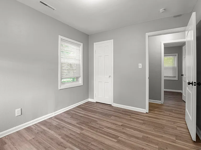 5228 Fletcher St — Photo 20