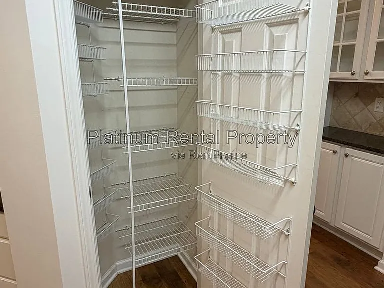 195 Cabots Cove Ct — Photo 13