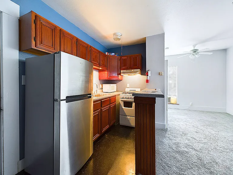 3006 Duval St #3 — Photo 9