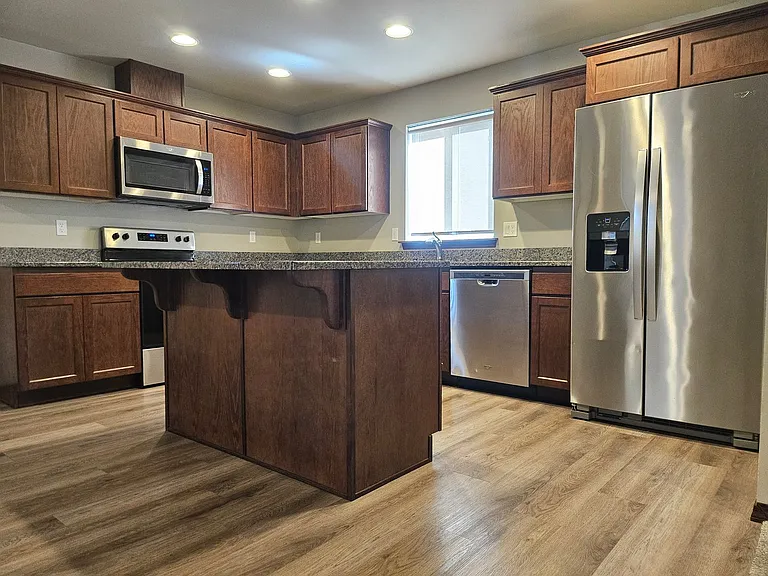 482 S Kansas Loop — Photo 8