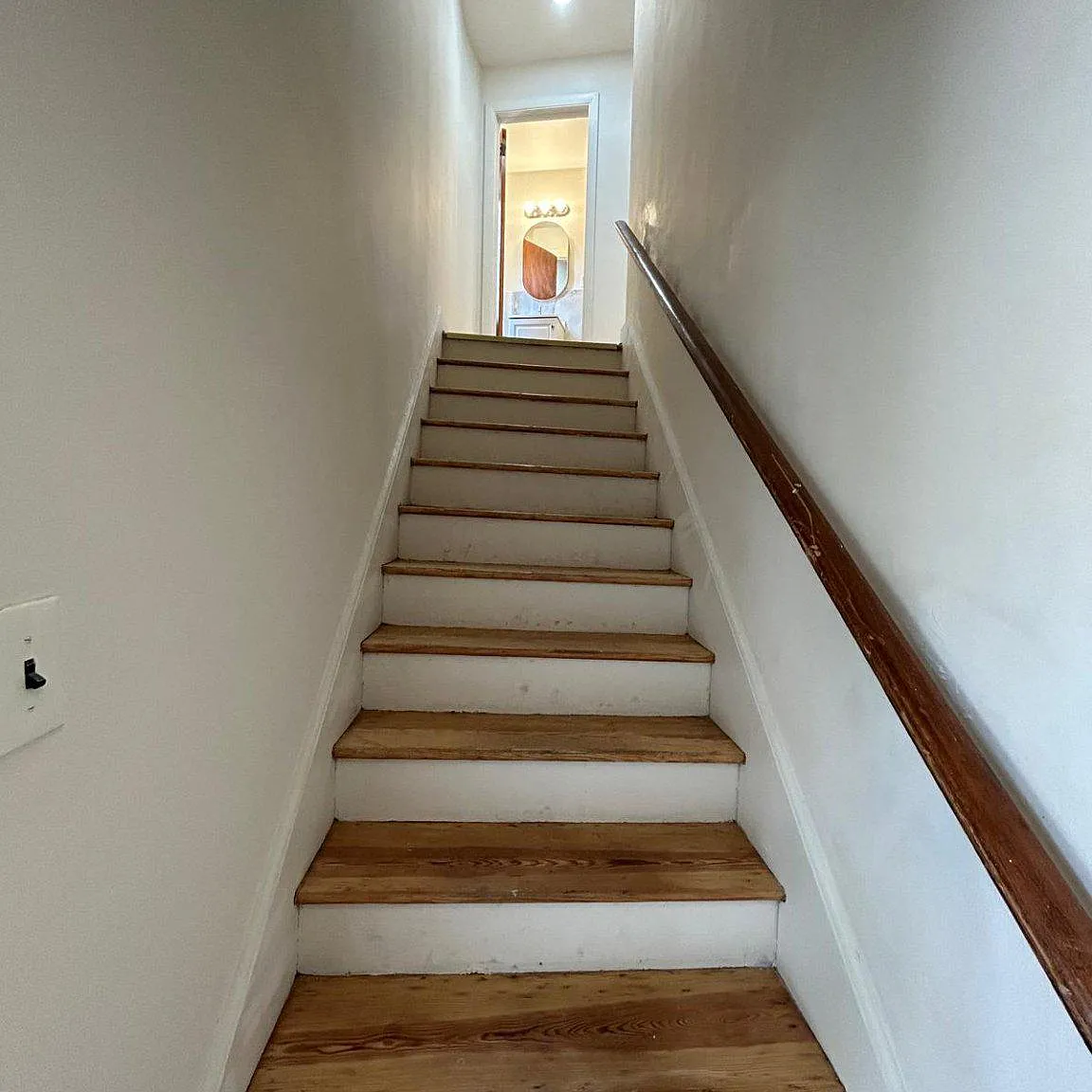 4 bed, 1.5 bath, 3500 sqft, $2,600 — Photo 3
