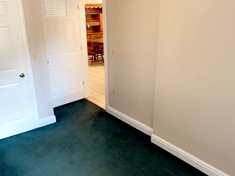 221 Howard St #1 — Photo 10