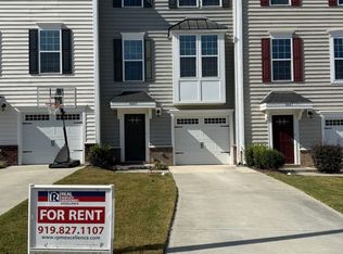 6625 Pathfinder Way, Raleigh, NC 27616
