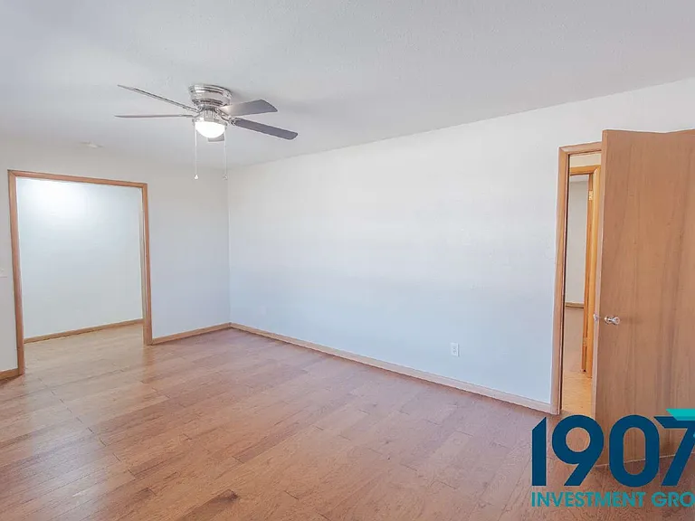 120 Platt Ln — Photo 4