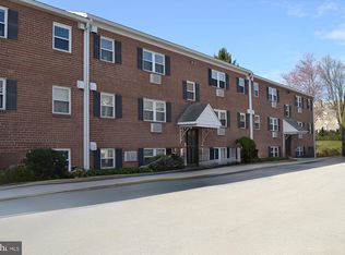 1 Radnor Dr APT E4, Newtown Square, PA 19073