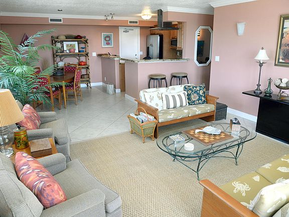 4th image of 630 Ocean Dr APT 408