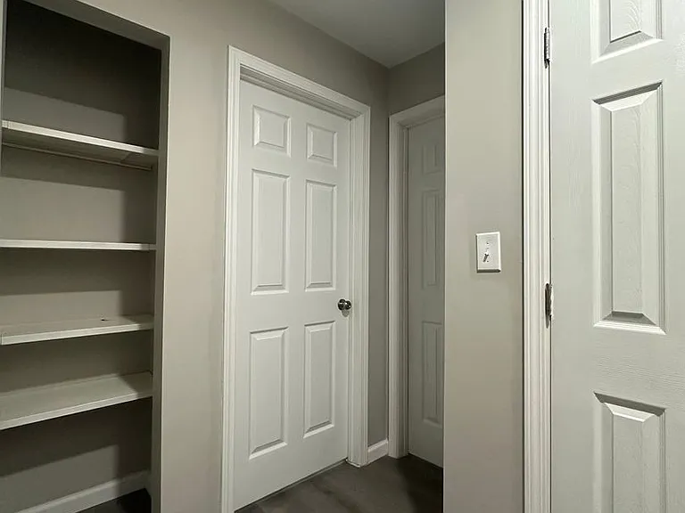 606 Myrtlewood Cir — Photo 11