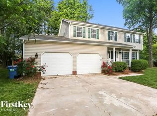6730 Fenning Dr, Mint Hill, NC 28227