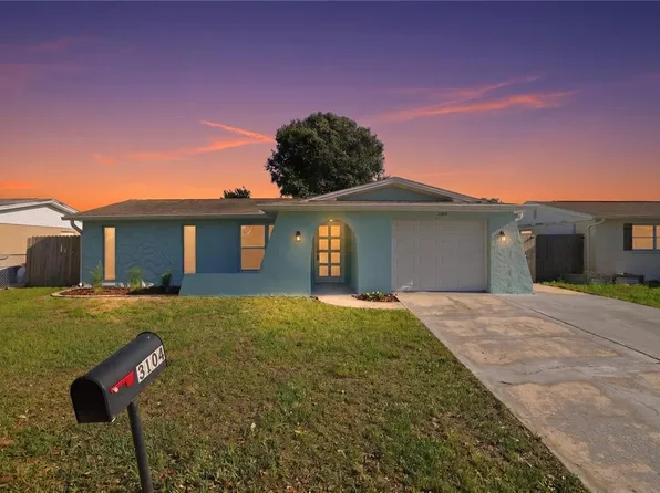 3104 Salisbury Dr, Holiday, FL 34691