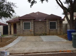 2727 Remington Dr, Laredo, TX 78043