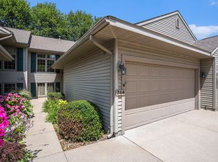744 Tournament Cir, Muskegon, MI 49444