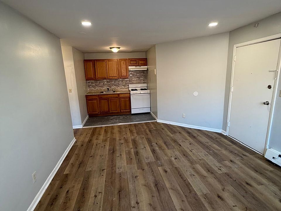 1st image of 396 Stuyvesant Ave APT 1