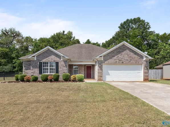 162 Hazel Trce, Hazel Green, AL 35750