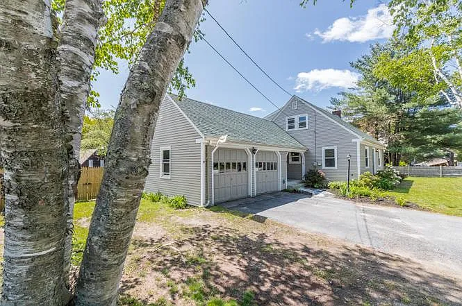 8 White Birch Ln — Photo 1