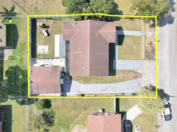 3280 NW 213th Ter, Miami Gardens, FL 33056