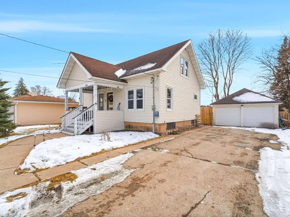 250 W Caroline St, Markesan, WI 53946