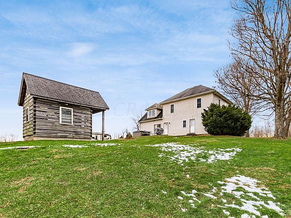 4th image of 12653 Township Road 106