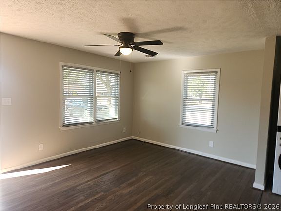 2nd image of 417 Windemere Dr