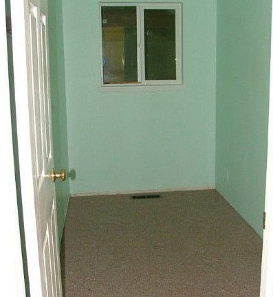 Bonus Room Off Laundry