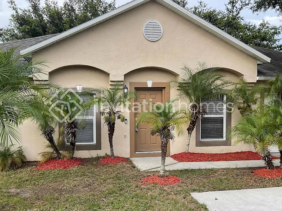 758 Del Prado Dr