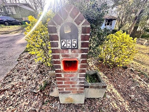 5th image of 255 Derby St #2