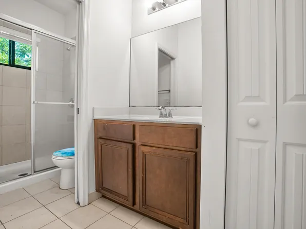 4236 N Dixie Highway #132, Oakland Park, FL 33334