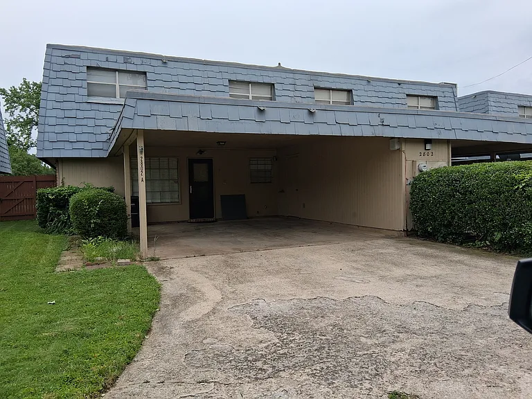 2802 S Fielder Rd #A — Photo 2