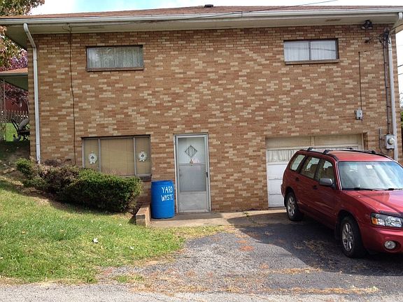 2nd image of 149 Franklin St