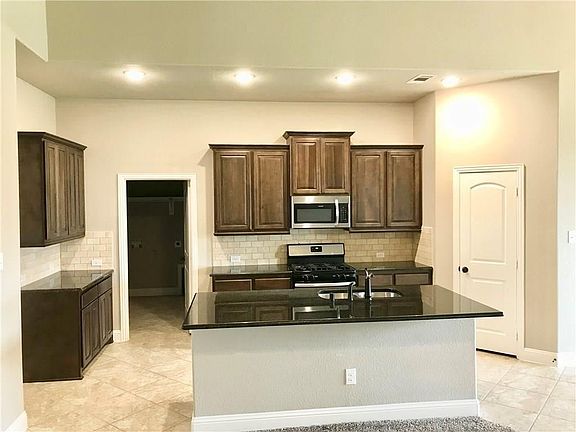 4th image of 1712 Bertino Way