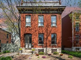 2343 Hickory St, Saint Louis, MO 63104