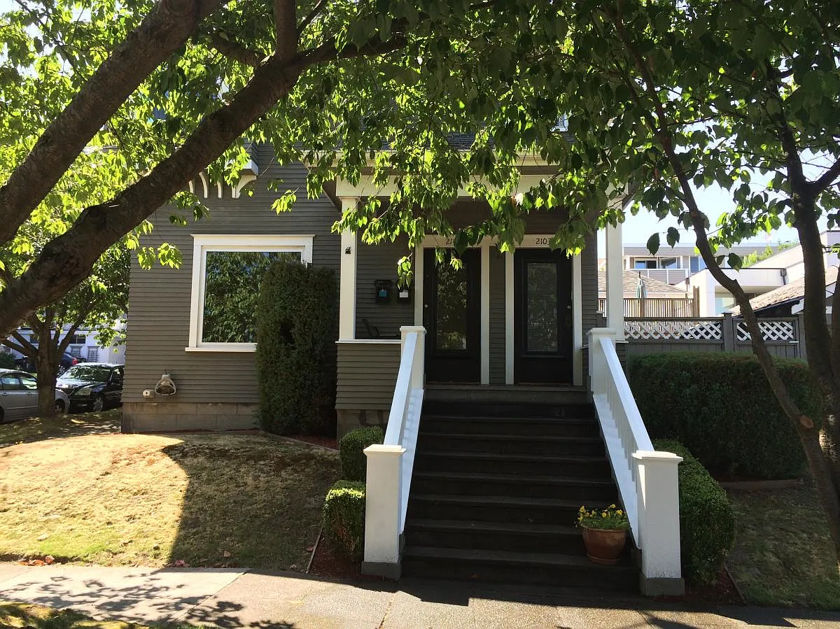 2 bed, 900 sqft, $2,750 — Photo 1