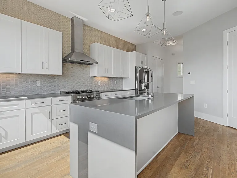 118B Fern Ave #B — Photo 12