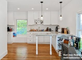 21 Kinross Rd #3B, Brighton, MA 02135