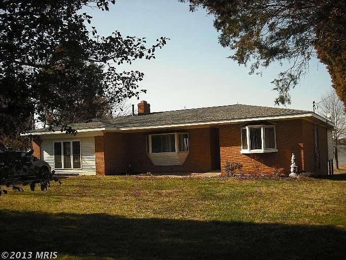 1st image of 36026 Bay Dr