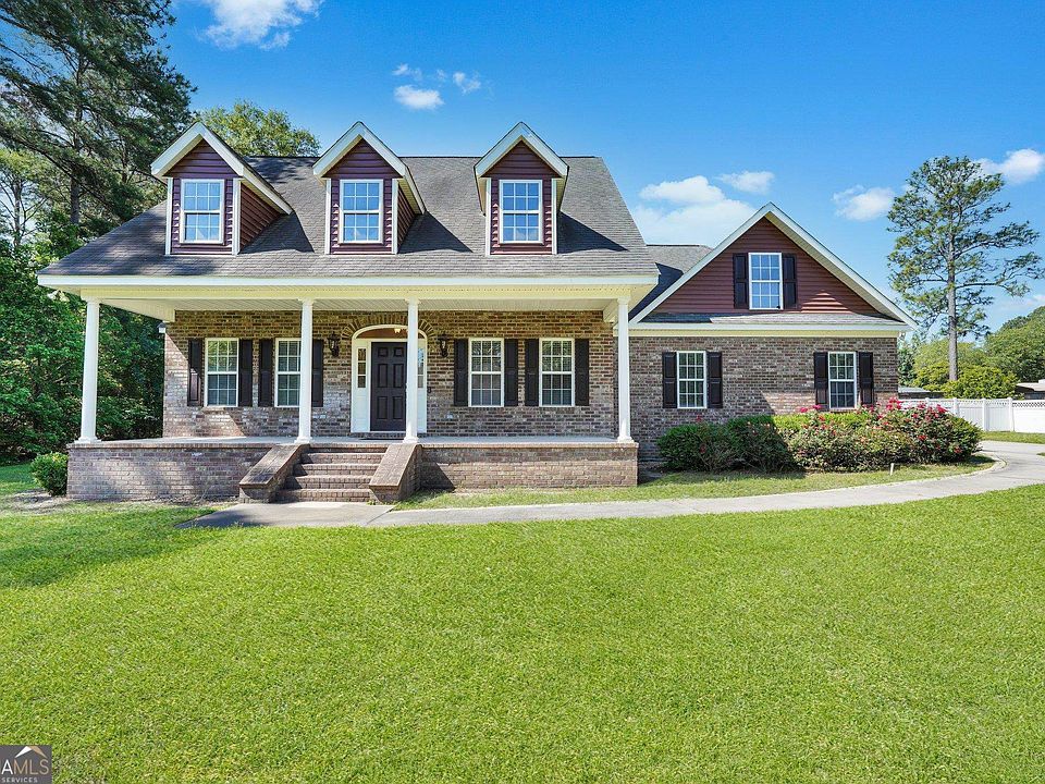 1st image of 422 Myrtle Crossing Ln