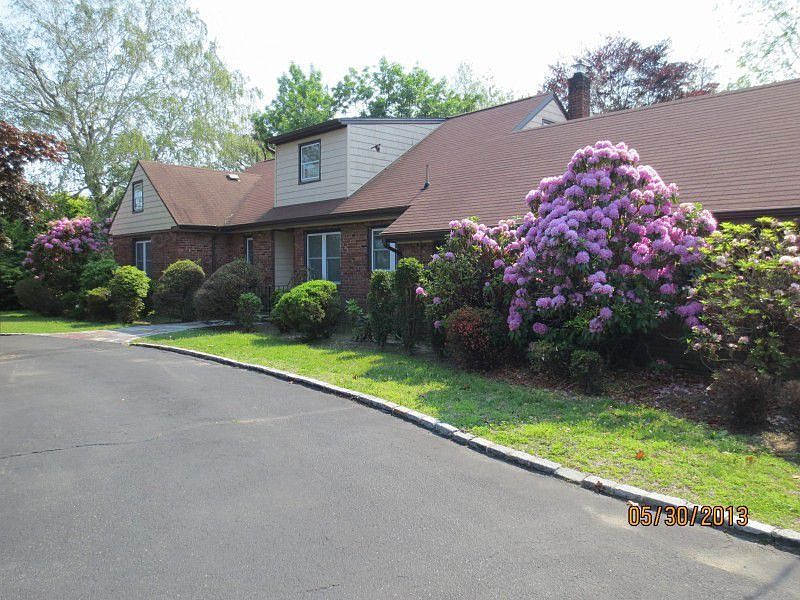 1st image of 96 Peninsula Dr