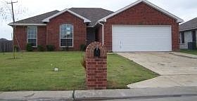 1st image of 701 Kim Ln