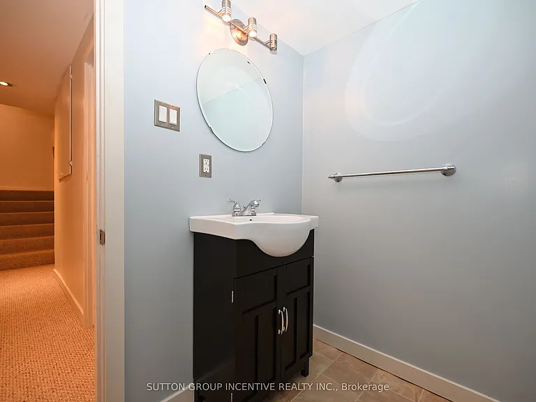 14 Brown Wood Dr — Photo 30