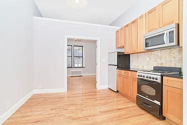 Rented by Living New York
