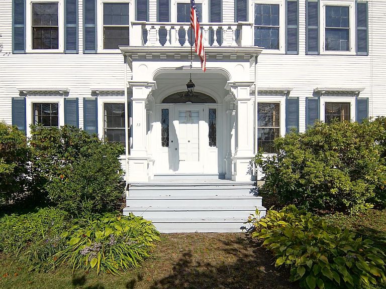 Listing photo 5