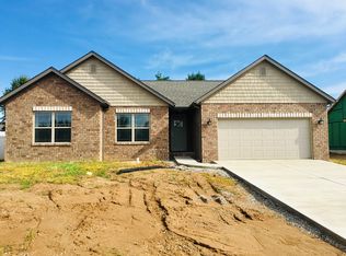 925 Oak Creek Ln, Waterloo, IL 62298